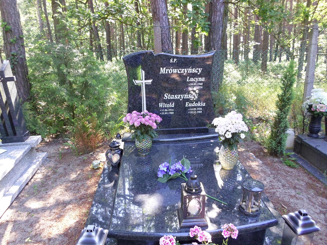 Lucyna Mrówczyńska 1948 Międzyzdroje - Grobonet - Wyszukiwarka osób pochowanych