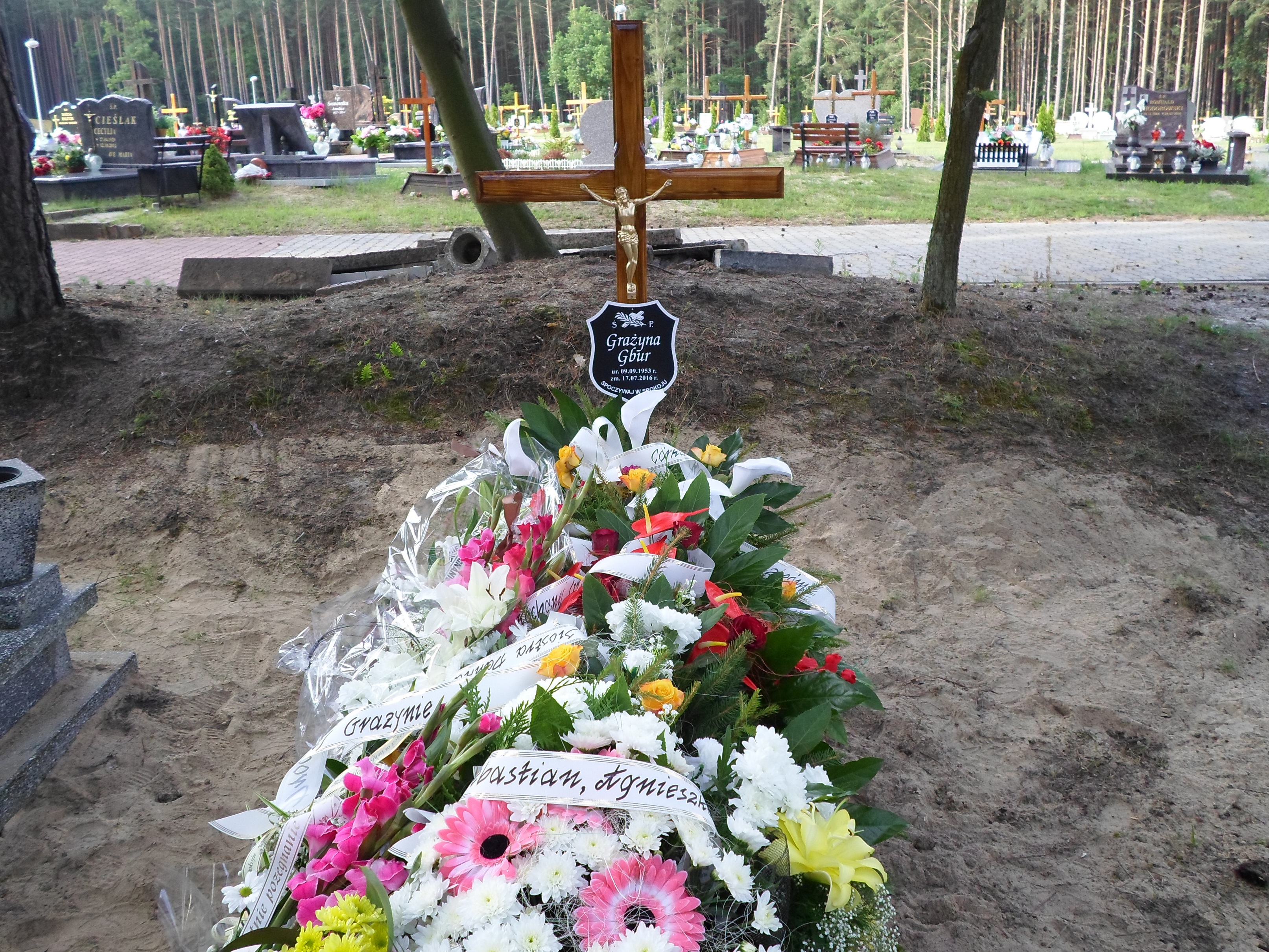 Grób Grażyna  Gbur