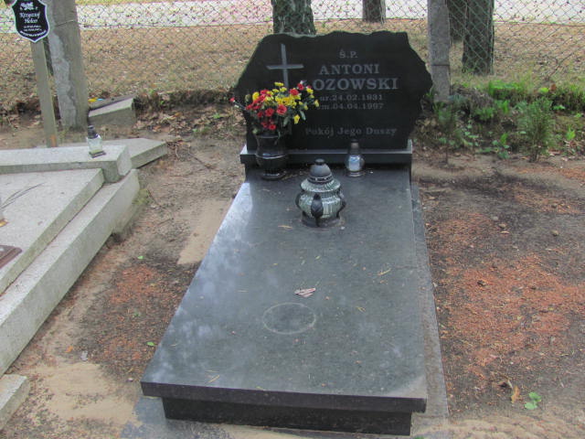Grób Alina Łozowska 