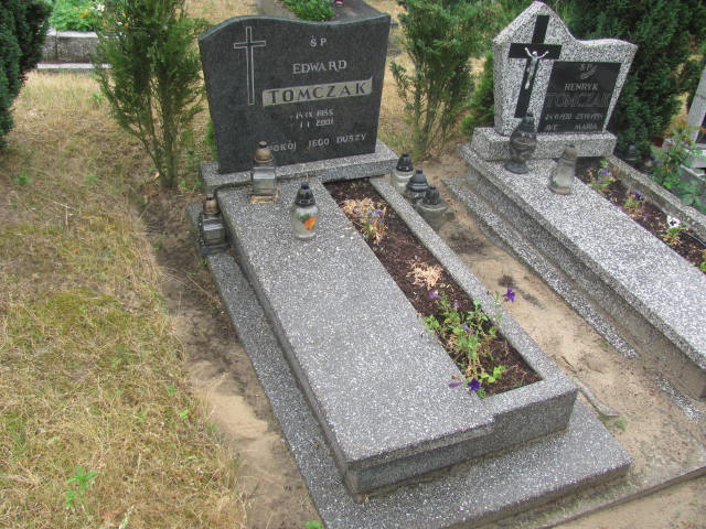 Grób Bogdan Tomczak